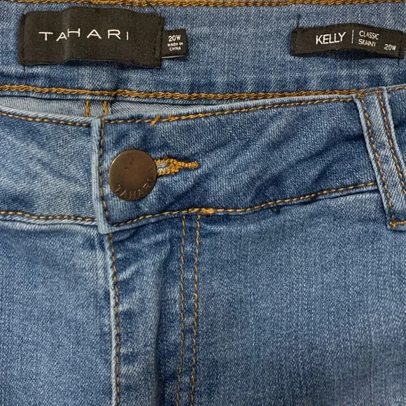 TAHARI Kelly Classic Skinny Jeans, 20W - Picture 5 of 7